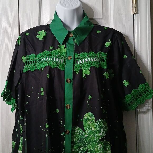 St Patrick;s shamrock short sleeve button down shirt Sz 2X NWOT - Picture 3 of 9